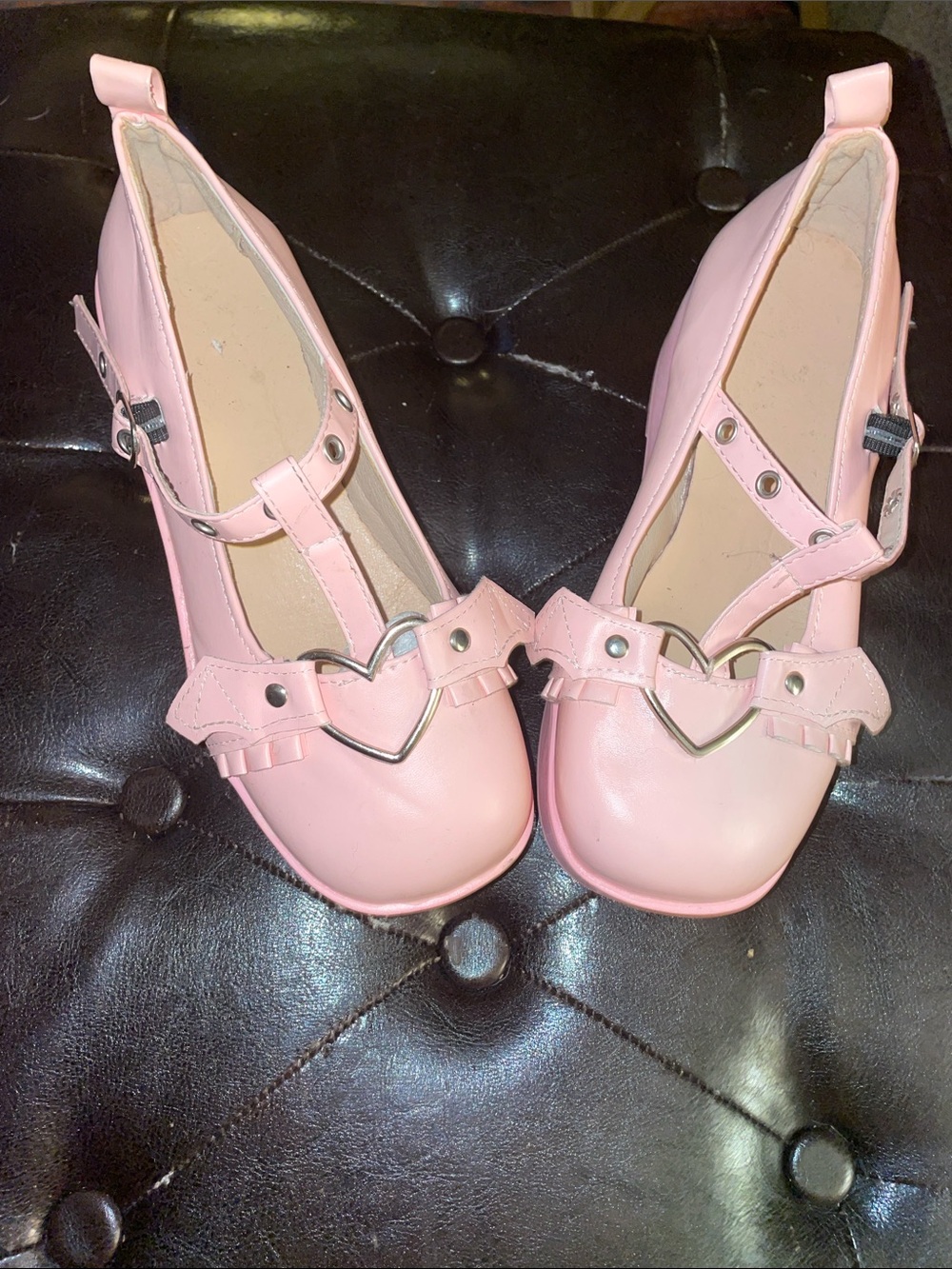 Girls Pink Heart-Trim Mary Jane Dress Shoes